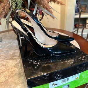 Sam Elderman, Hastings Black Faux Patent, leather Sling Back Pumps, Size 6